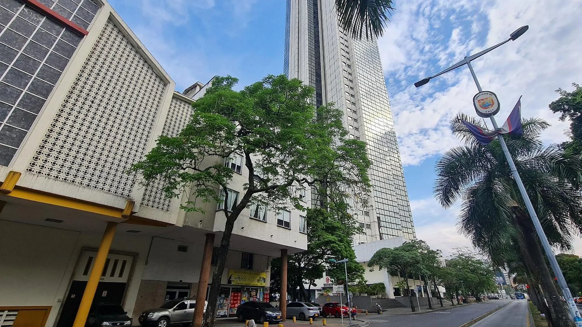 408 Moderno Aparta-Suite En Versalles Tipo Loft - Cali Tower Suites & Lofts 0*,