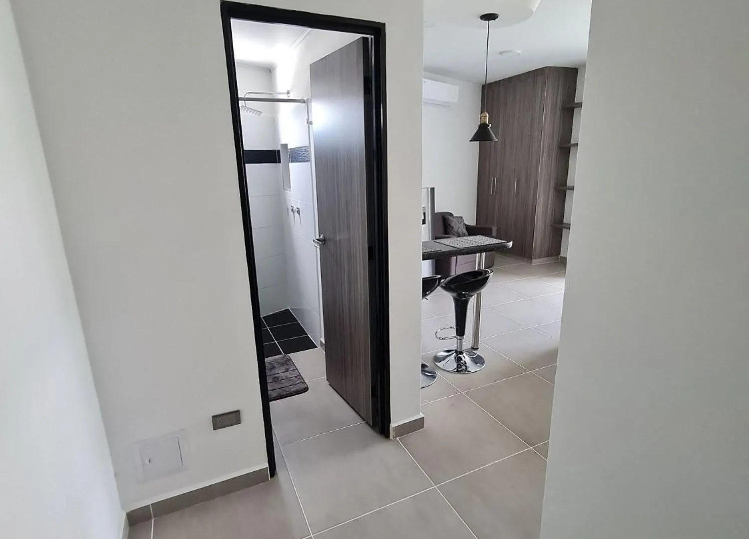 408 Moderno Aparta-Suite En Versalles Tipo Loft - Cali Tower Suites & Lofts 0*,