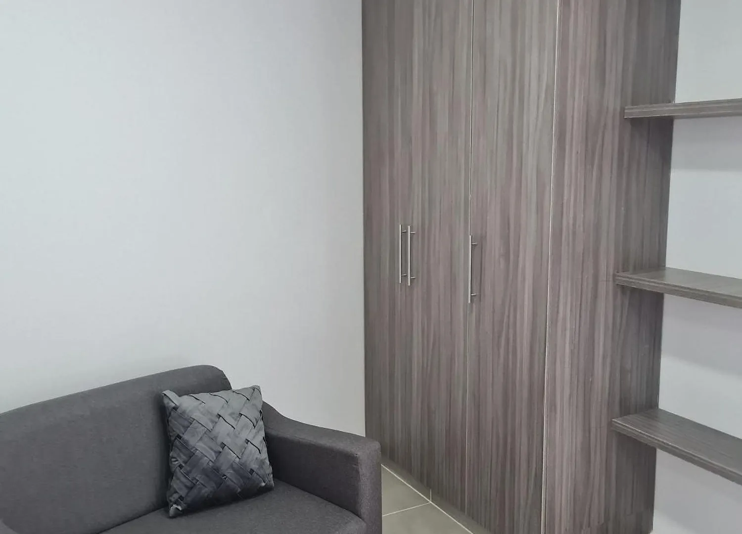 408 Moderno Aparta-Suite En Versalles Tipo Loft - Cali Tower Suites & Lofts 0*,
