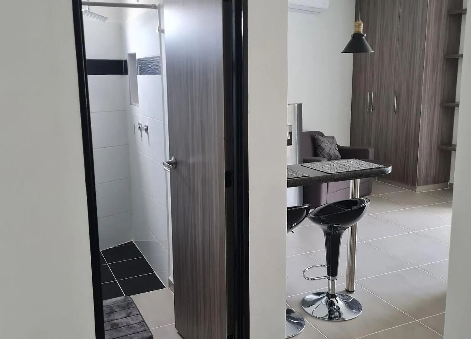 408 Moderno Aparta-Suite En Versalles Tipo Loft - Cali Tower Suites & Lofts